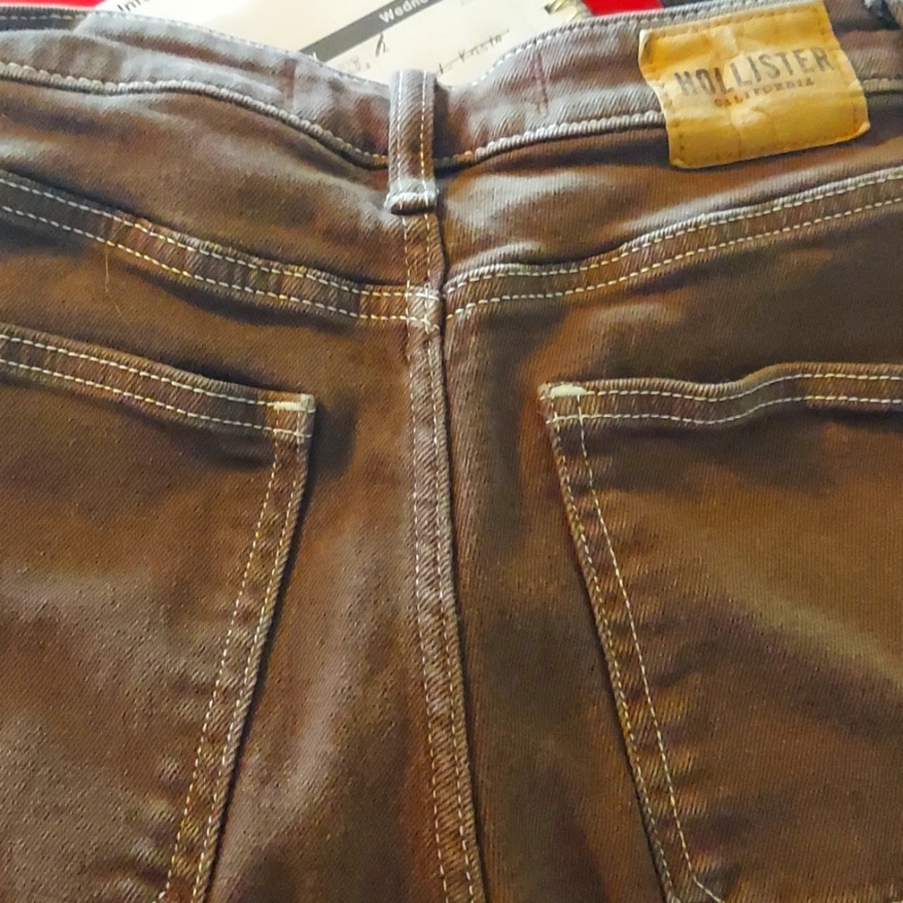 Hollister brown denim cargo jeans.
